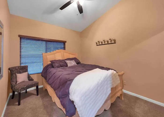 Private House In N Scottsdale Holiday home *